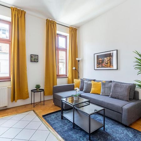 Downtown Cozy Home In The Gozsdu Garden 부다페스트 외부 사진