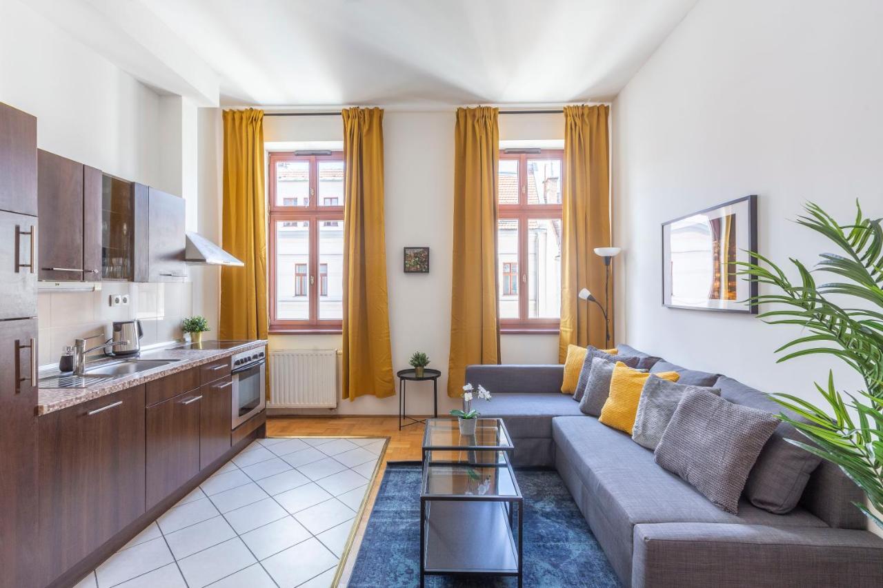 Downtown Cozy Home In The Gozsdu Garden 부다페스트 외부 사진